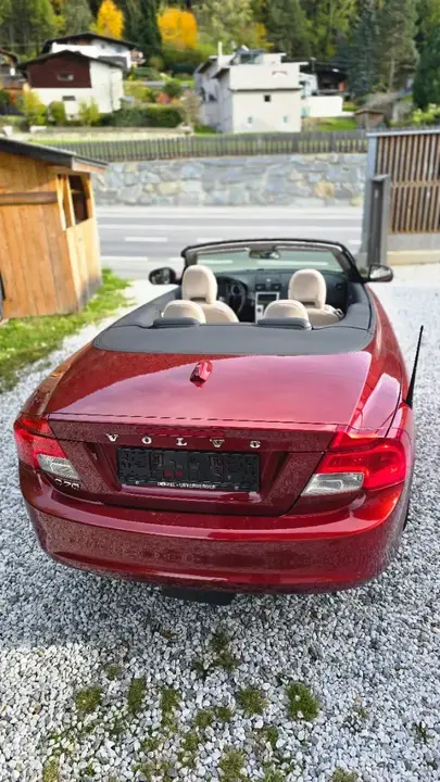 Volvo C70 2011 photo 3