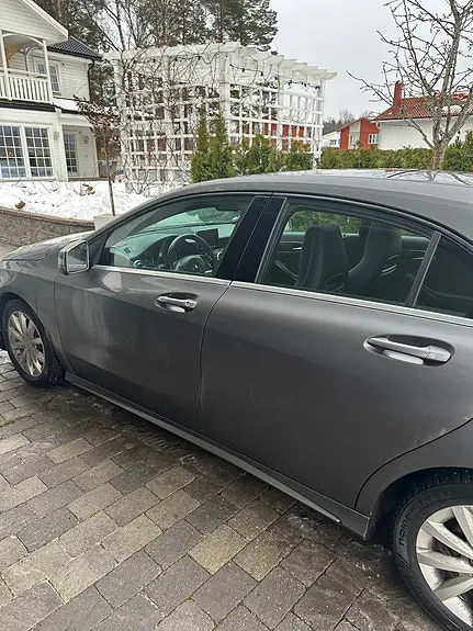 Mercedes-Benz A 180 2018 photo 5