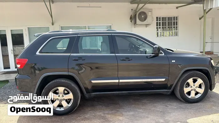 Jeep Grand Cherokee 2012 photo 2
