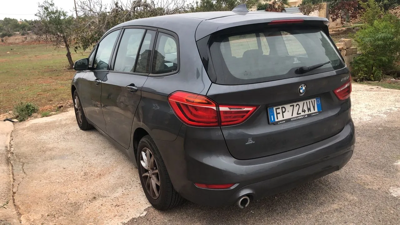 BMW 216D Active Tourer 2018 photo 3
