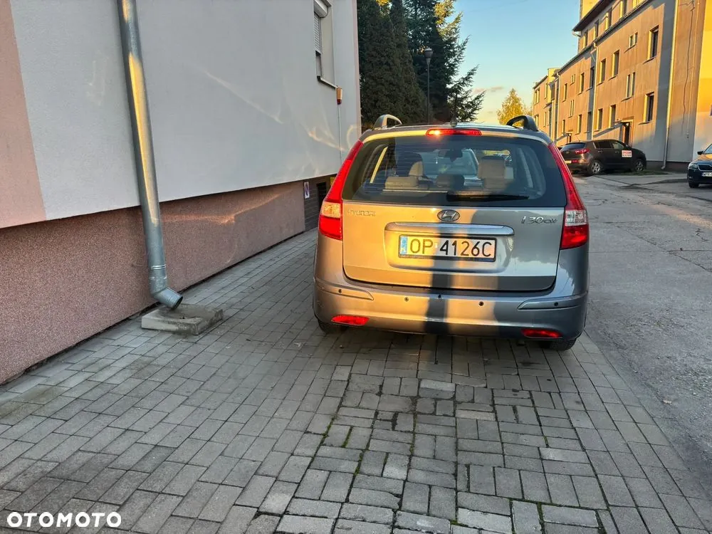 Hyundai I30 2011 photo 4