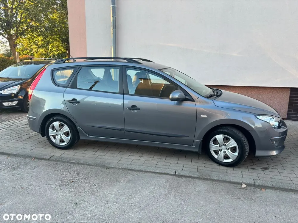 Hyundai I30 2011 photo 3