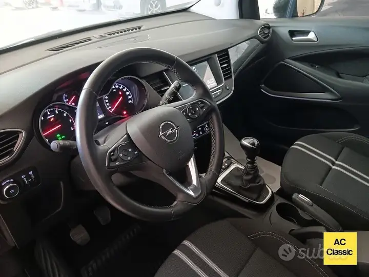 Opel Crossland 2023 photo 3