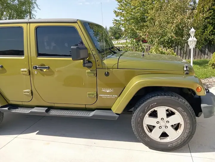 Jeep Wrangler Unlimited 2010 photo 4
