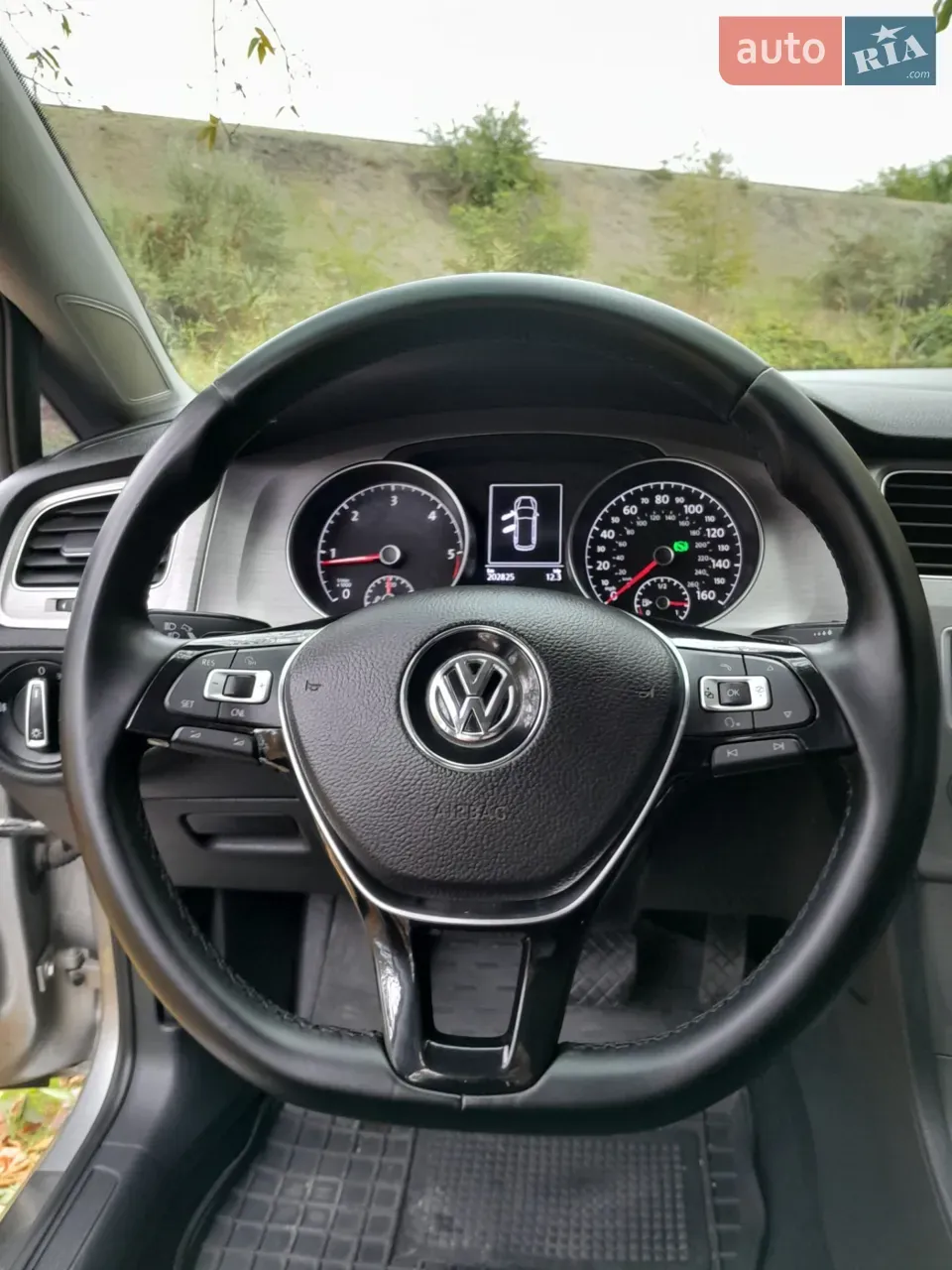 Volkswagen Golf 2015 photo 5