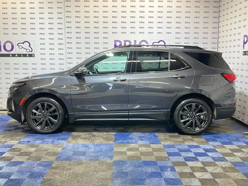 Chevrolet Equinox 2022 photo 2