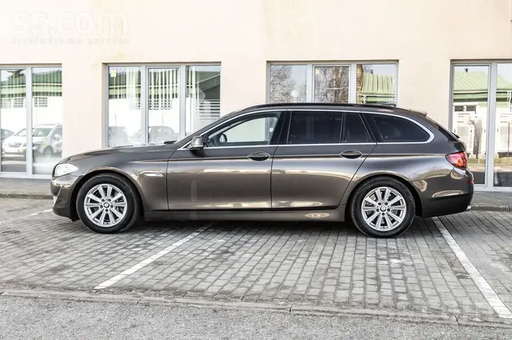 BMW 530D 2011 photo 5