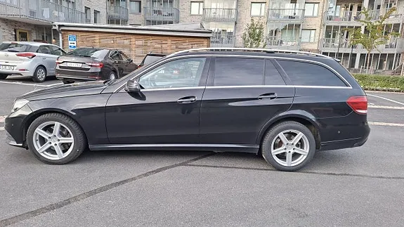 Mercedes-Benz E250 2014 photo 2