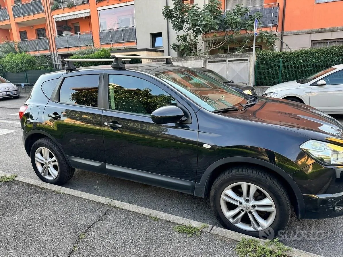 Nissan Qashqai 2013 photo 2