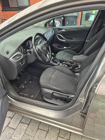 Opel Astra 2017 photo 4