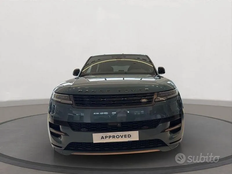 Land Rover Range Rover Sport 2023 photo 2