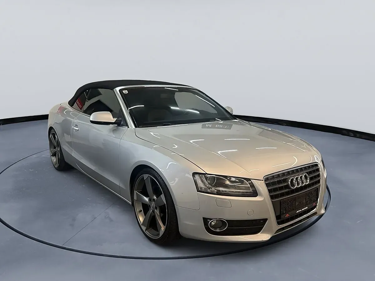 Audi A5 2010 photo 2
