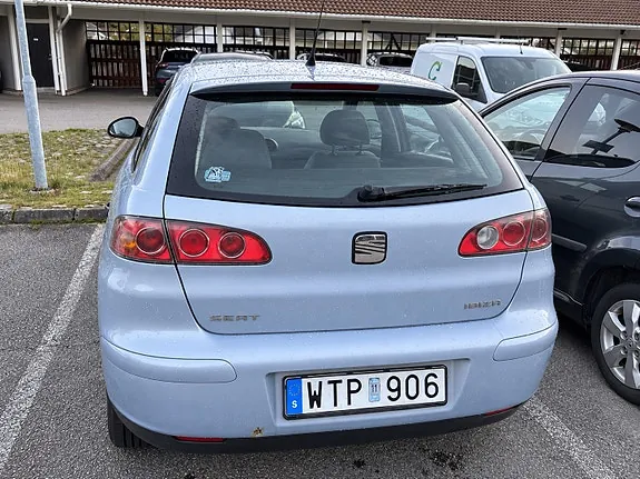 Seat Ibiza 2005 photo 4