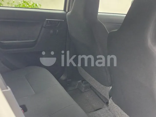 Toyota Pixis 2023 photo 4