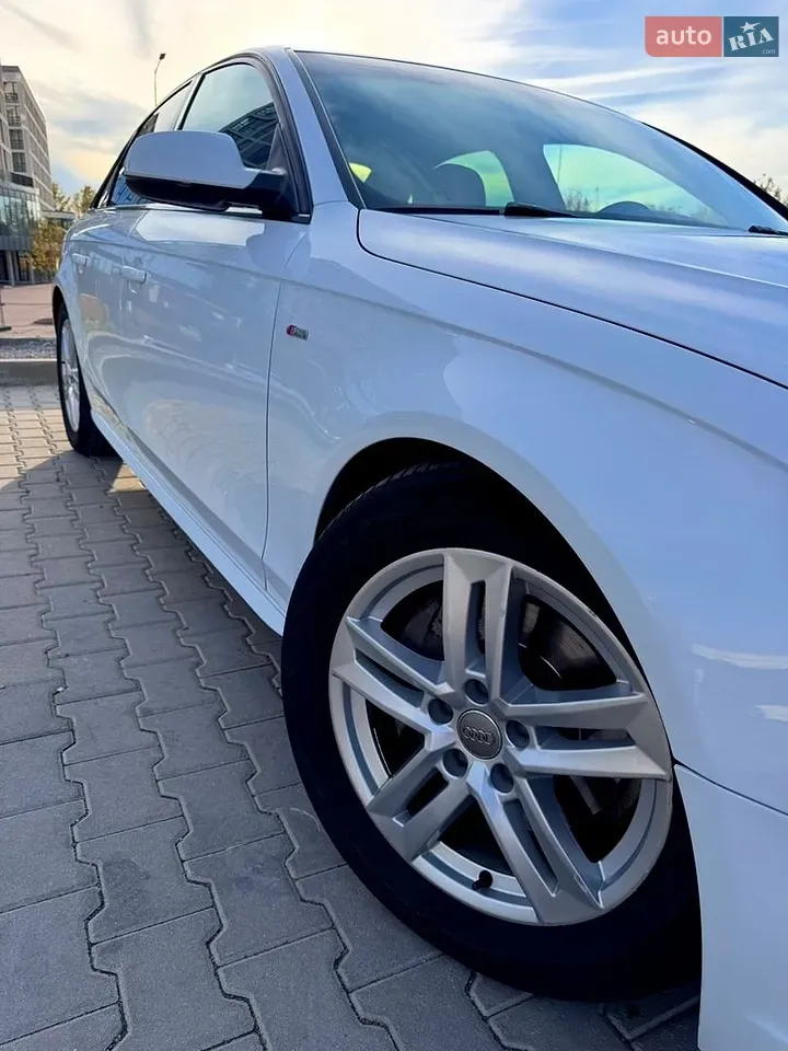 Audi A4 2016 photo 4