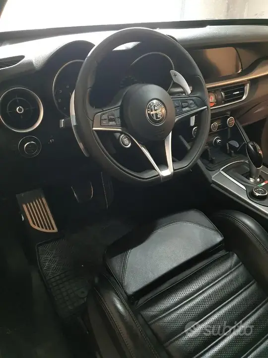 Alfa Romeo Stelvio 2018 photo 4