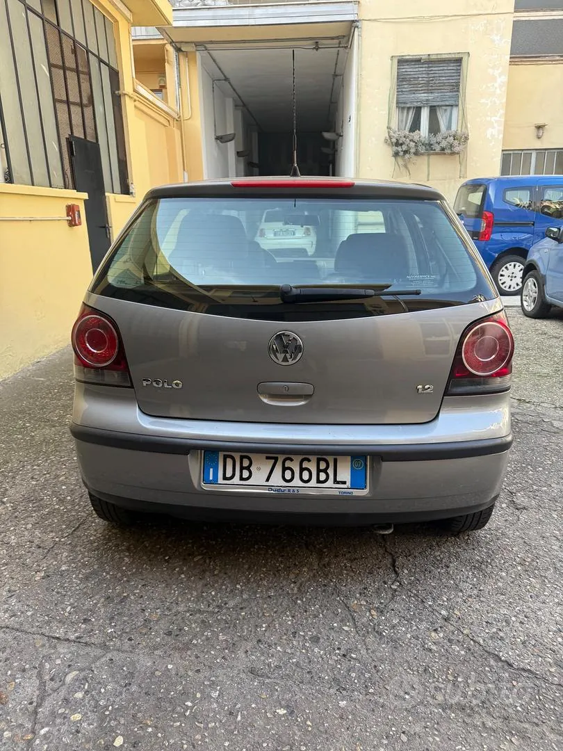 Volkswagen Polo 2007 photo 5