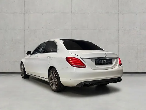 Mercedes-Benz C350 E 2016 photo 2