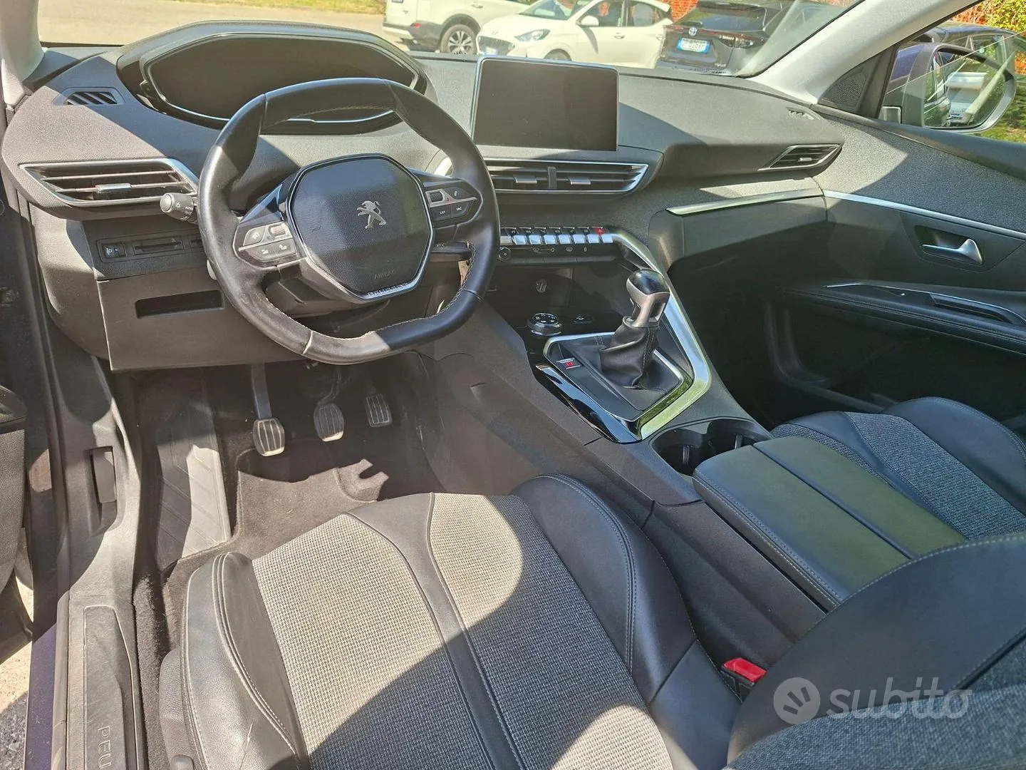 Peugeot 5008 2019 photo 4