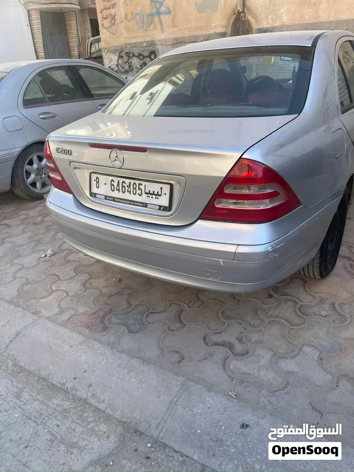 Mercedes-Benz E-Class 2002 photo 2
