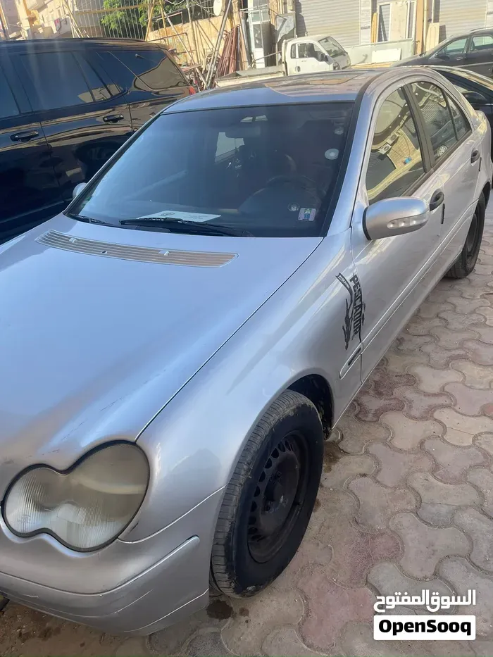 Mercedes-Benz E-Class 2002 photo 3