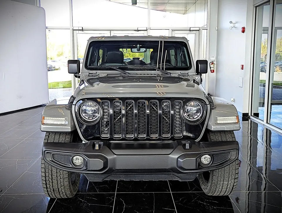 Jeep Wrangler 2021 photo 2