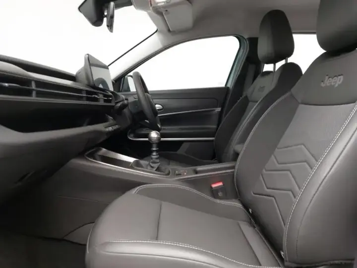 Jeep Avenger 2025 photo 5