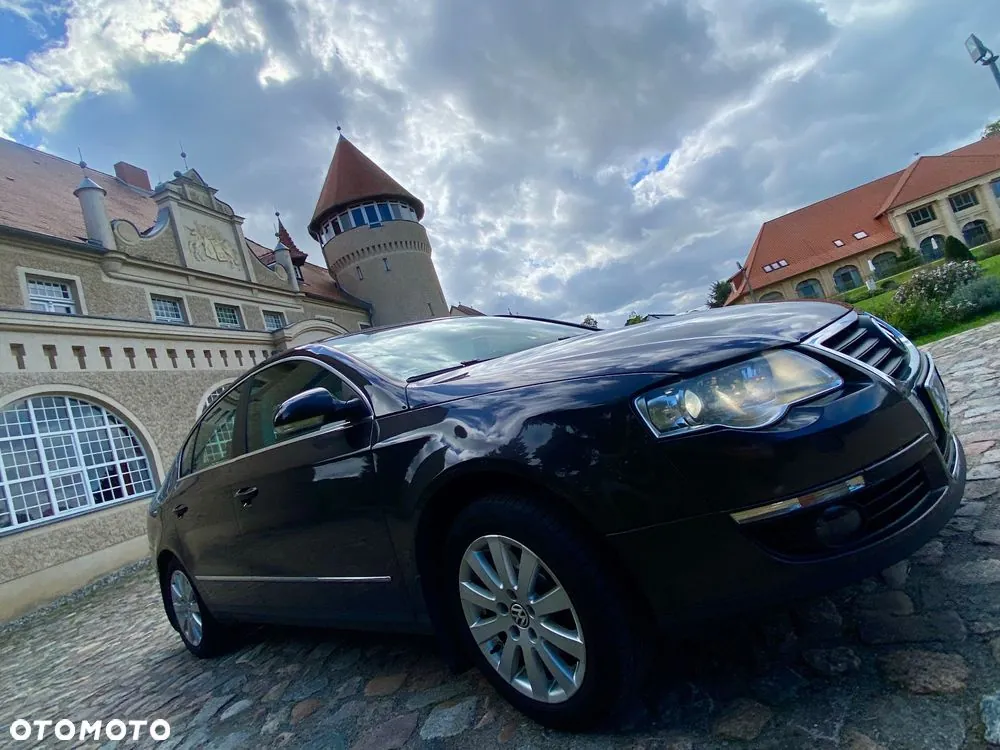 Volkswagen Passat 2010 photo 3