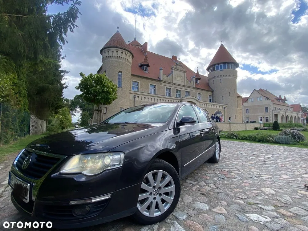 Volkswagen Passat 2010 photo 5