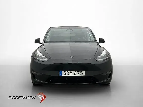 Tesla Model Y 2023 photo 2