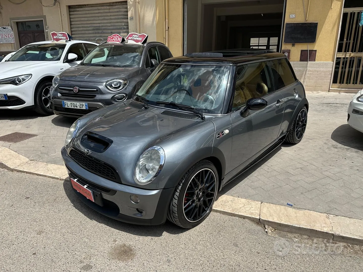 Mini Mini