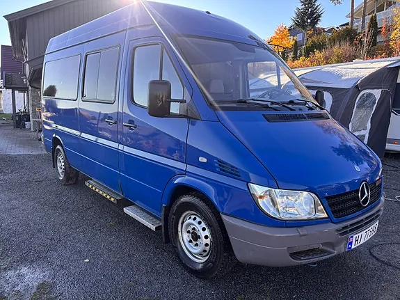 Mercedes-Benz Sprinter 311 2005 photo 2