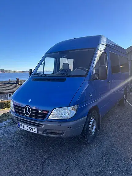 Mercedes-Benz Sprinter 311