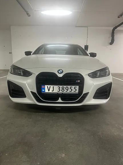 BMW M440I