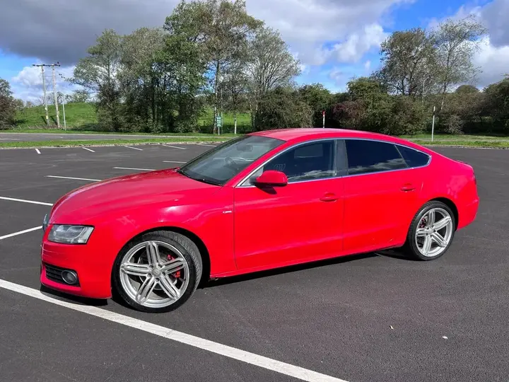 Audi A5 2010 photo 3