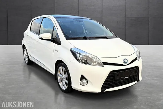 Toyota Yaris 2013 photo 3