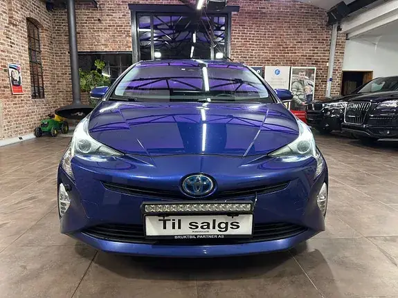 Toyota Prius 2016 photo 3