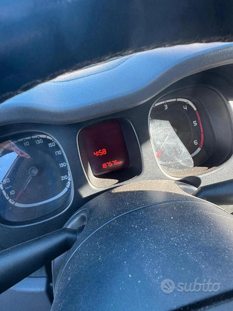 Fiat Panda 2014 photo 2