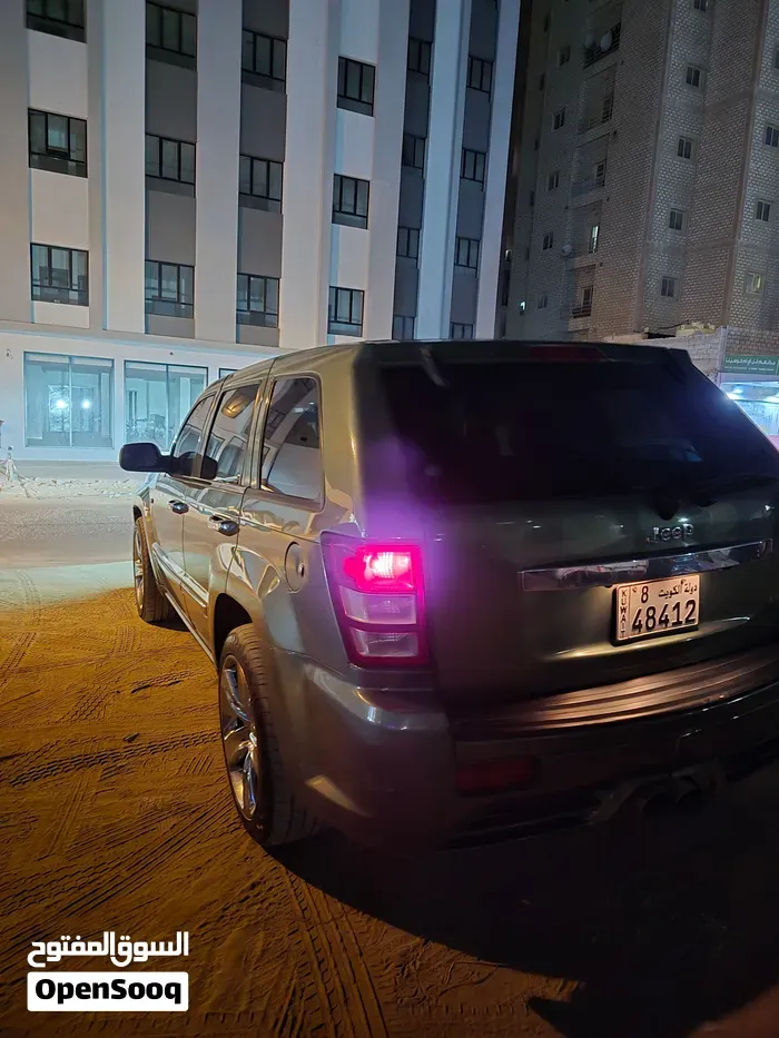 Jeep Grand Cherokee 2005 photo 2