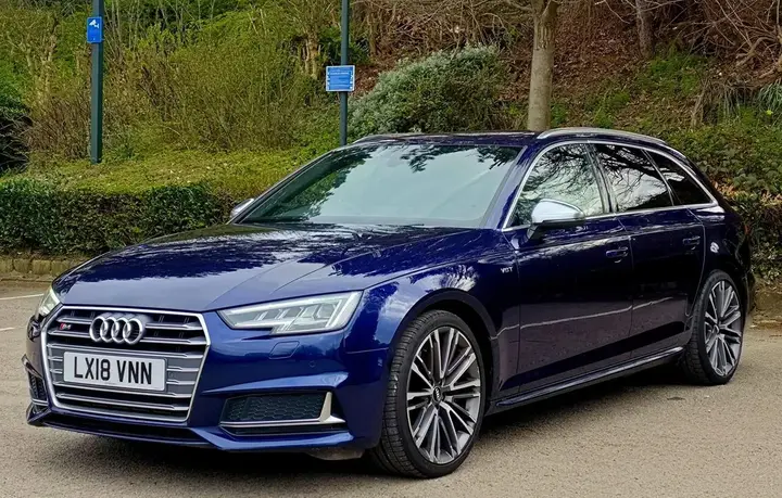 Audi S4