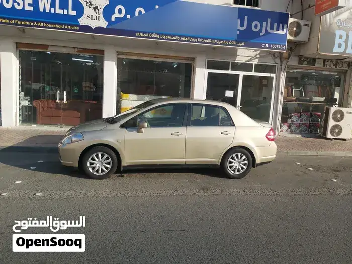 Nissan Tiida