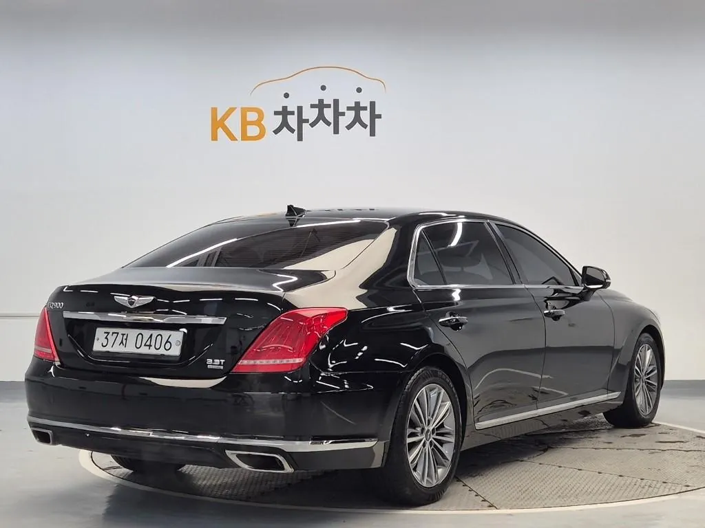 Genesis Eq900 2016 photo 3