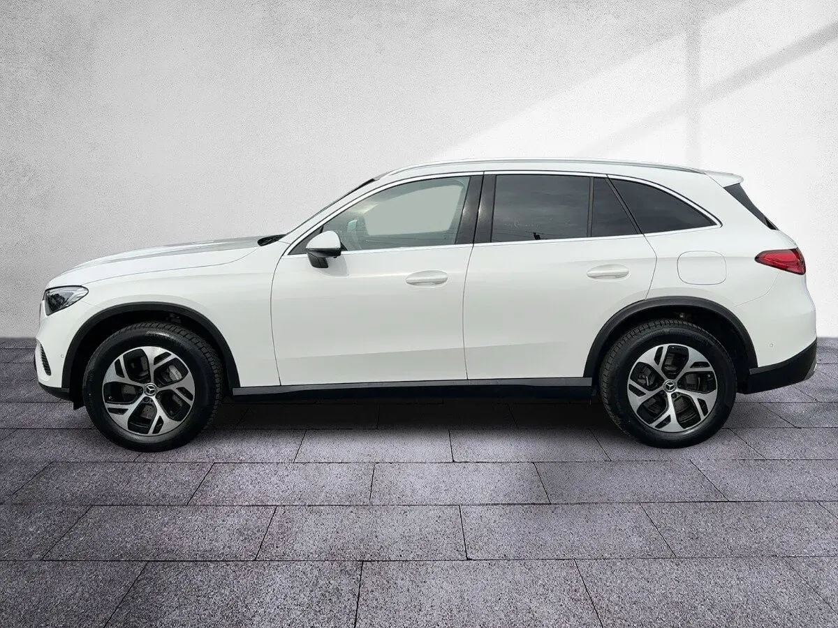 Mercedes-Benz Glc-Class 2024 photo 3