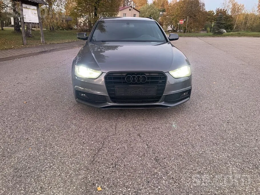 Audi A4 2015 photo 4