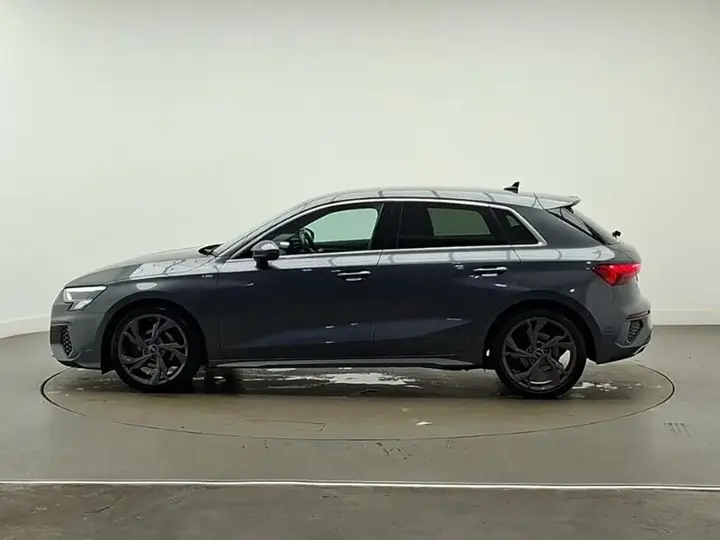 Audi A3 2023 photo 4