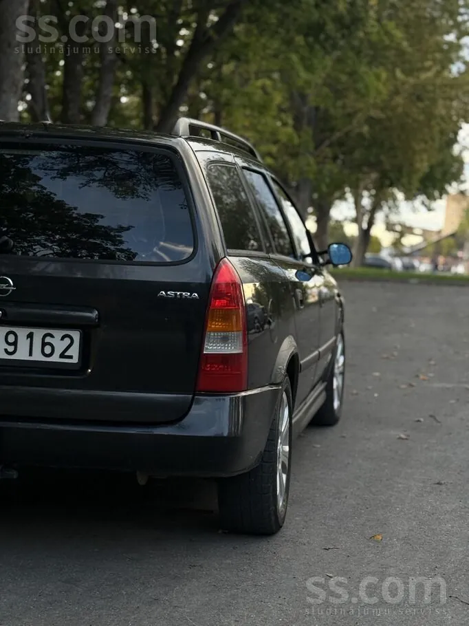 Opel Astra 2000 photo 5