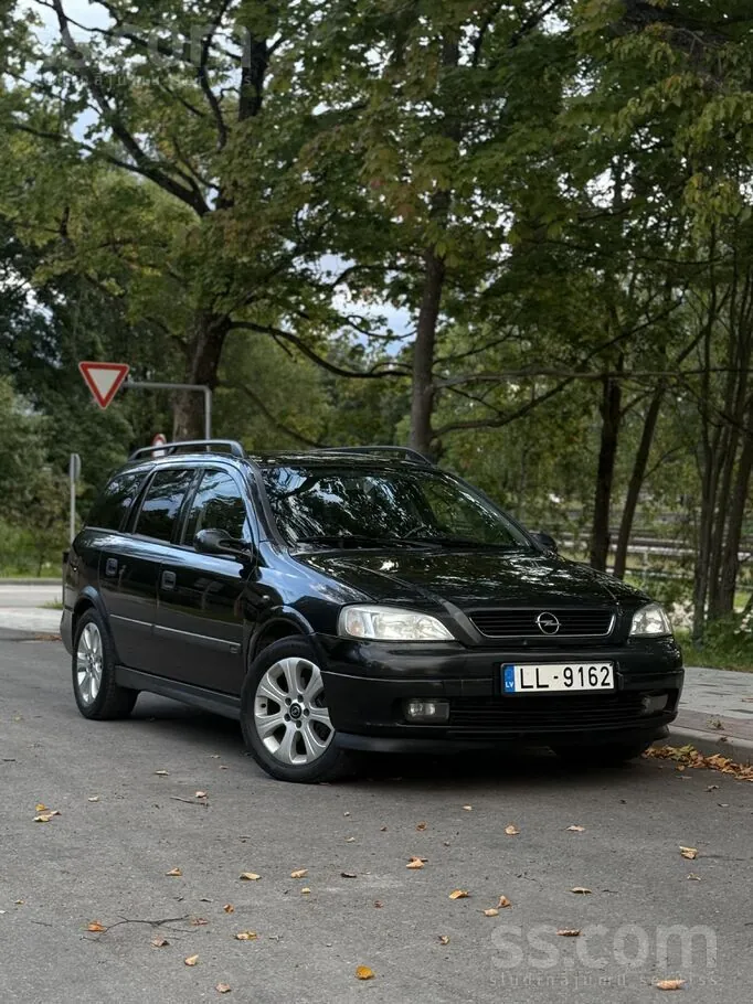 Opel Astra 2000 photo 2