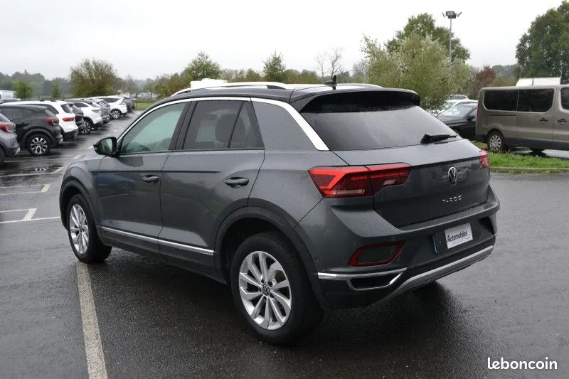 Volkswagen T-Roc 2023 photo 4