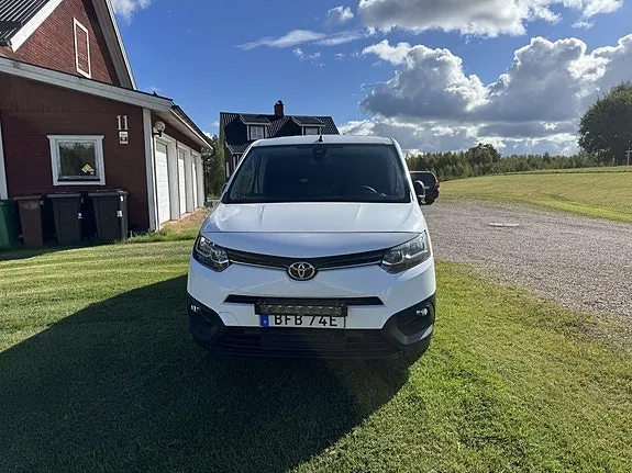 Toyota Proace City 2022 photo 2