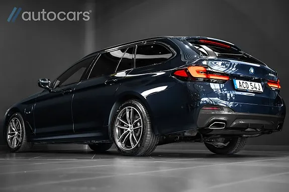 BMW 530E 2023 photo 4